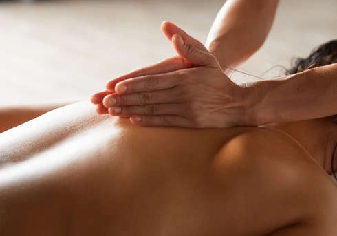 Soin bien-être MASSAGE AYURVÉDIQUE