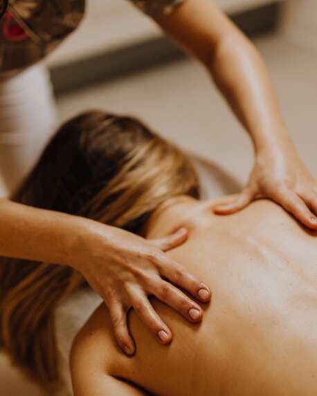 Soin bien-être MASSAGE 45 MINUTES