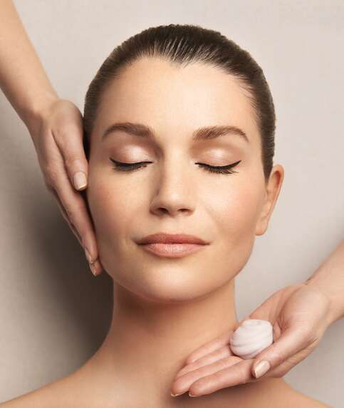 Soin bien-être **Diagnotic de peau & Soin Visage Découverte **OFFRE WEB**