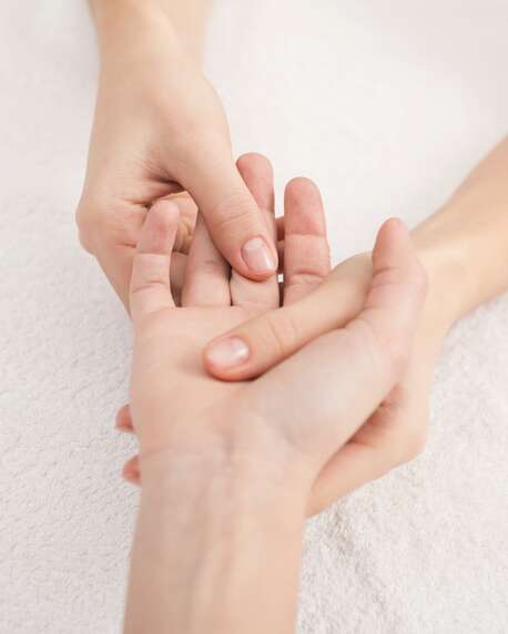 Soin bien-être SÉANCE DE RÉFLEXOLOGIE PALMAIRE - 45 MINUTES