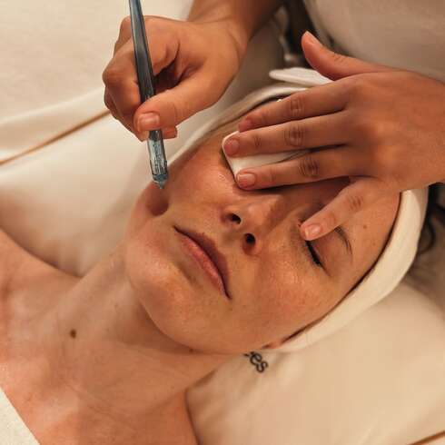 Soin bien-être Diagnostic offert + Jet Peel luminothérapie 