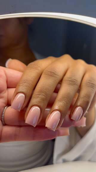 Soin bien-être Onglerie à Agde - Manucure, Gel et semi permanent 