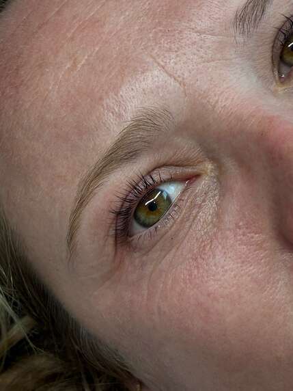 Soin bien-être BEAUTÉ DU REGARD À AGDE - CILS, SOURCILS & MAQUILLAGE PERMANENT