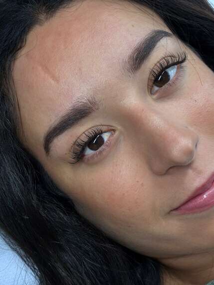 Soin bien-être BEAUTÉ DU REGARD À AGDE - CILS, SOURCILS & MAQUILLAGE PERMANENT